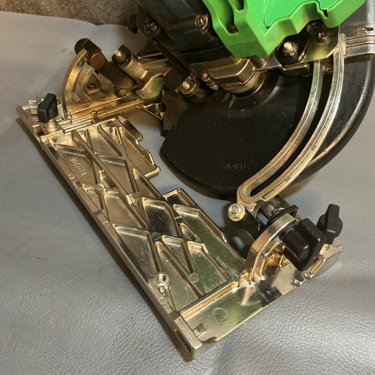 【中古】 日立 (HITACHI) 165mm マルチボルト コードレス丸のこ C3606DA(NN) 本体のみ 【越谷店】