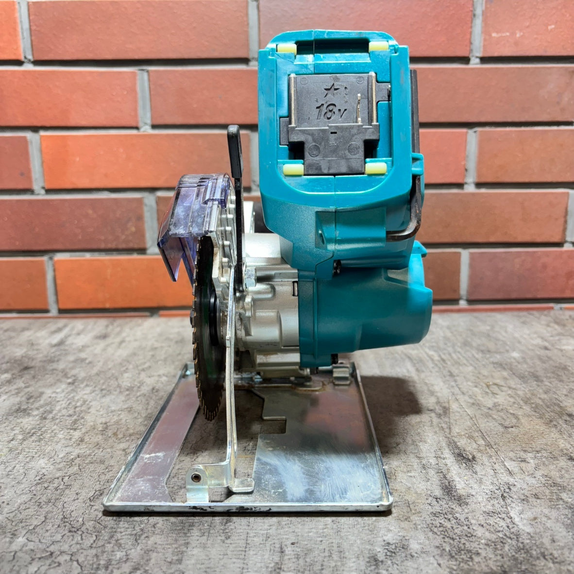 ◆マキタ(makita) コードレス防じんカッタ CC500DZ 【市川行徳店】