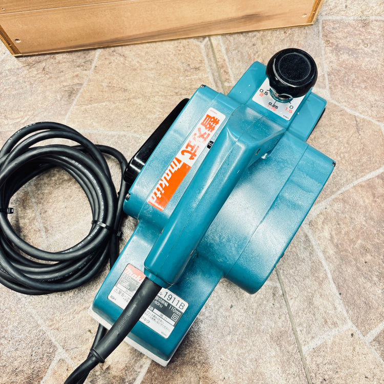 ◆マキタ(makita) 電動カンナ  1911Ｂ 【越谷店】