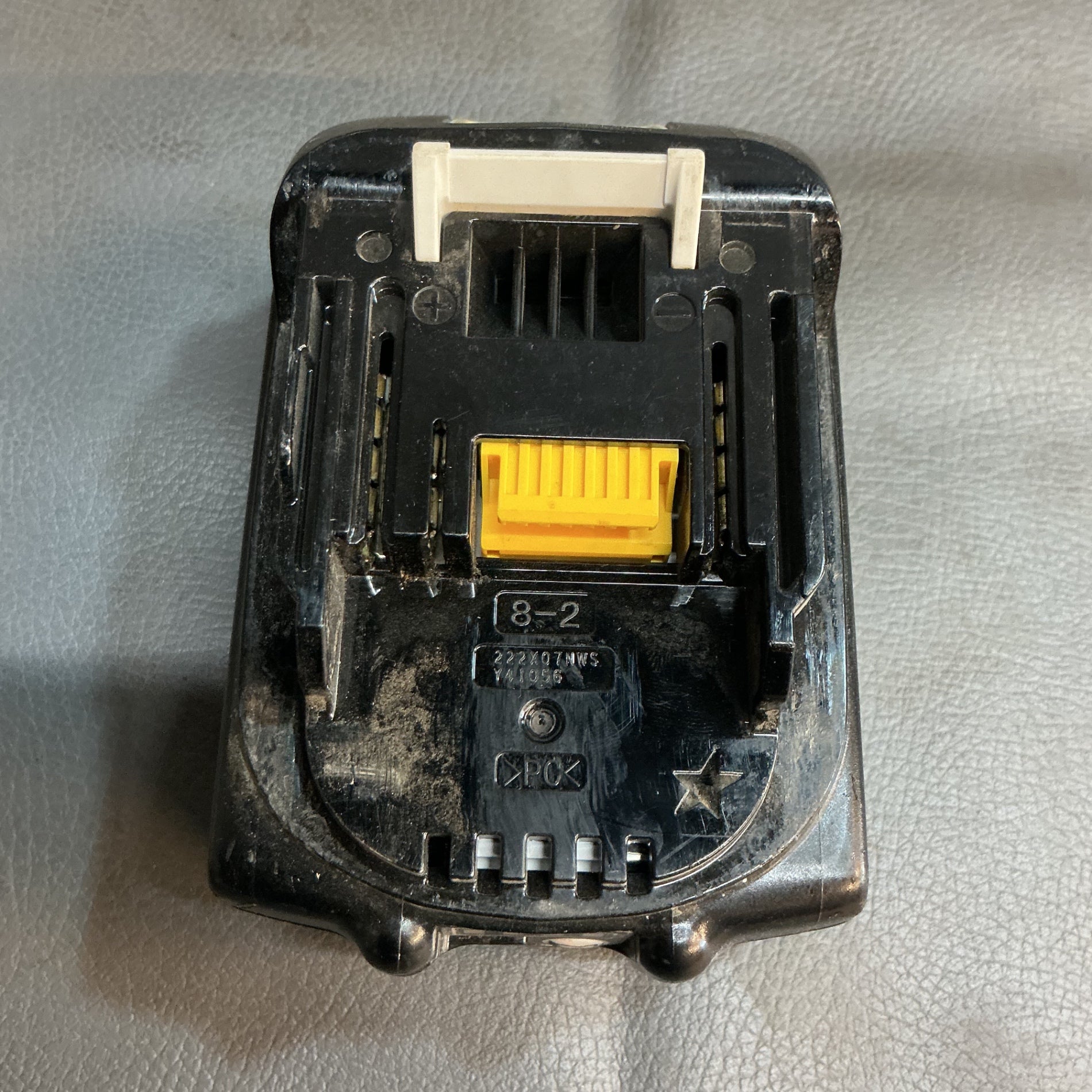 【中古】マキタ(makita) リチウムイオンバッテリー 18V/6.0Ah BL1860B  【越谷店】