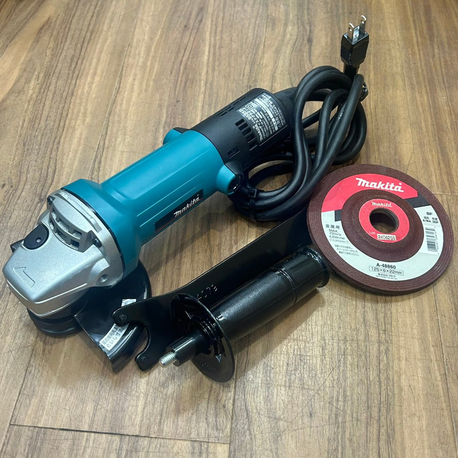 美品 マキタ (makita) 125mm ディスクグラインダー 9535B 【船橋馬込店】
