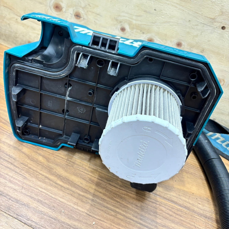◆マキタ(makita) コードレス集じん機 乾湿両用 VC750DZ 【船橋馬込店】