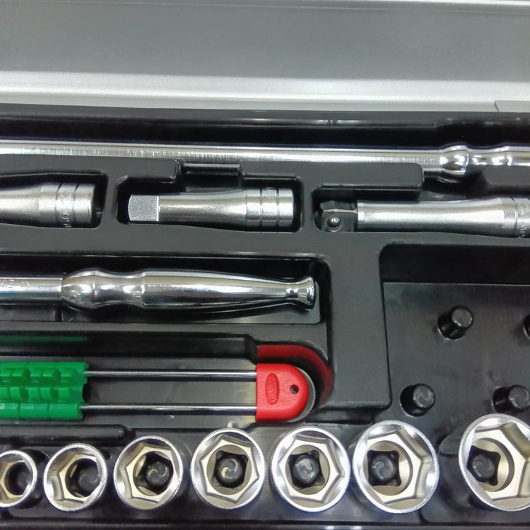 【美品中古】 KTC 京都機械工具 12.7sq. ソケットレンチセット TB413 【船橋馬込店】