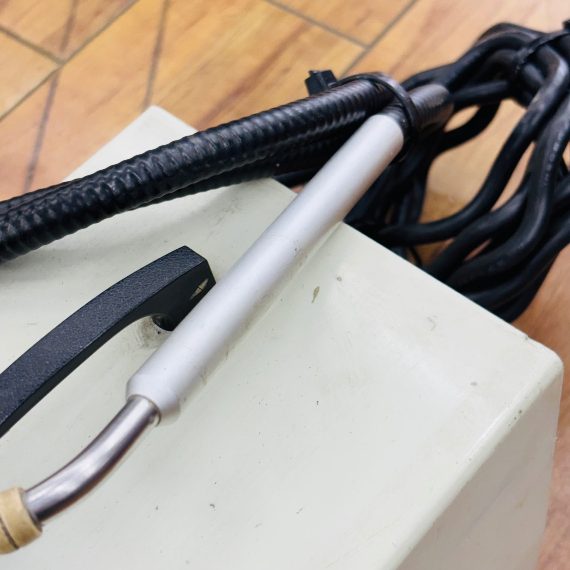 可視光線照射器 SDL-150-II 【蓮田店】