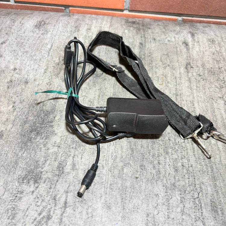 ▲テクノ販売 ブルーレーザー墨出し器 LST-BB6 【市川行徳店】