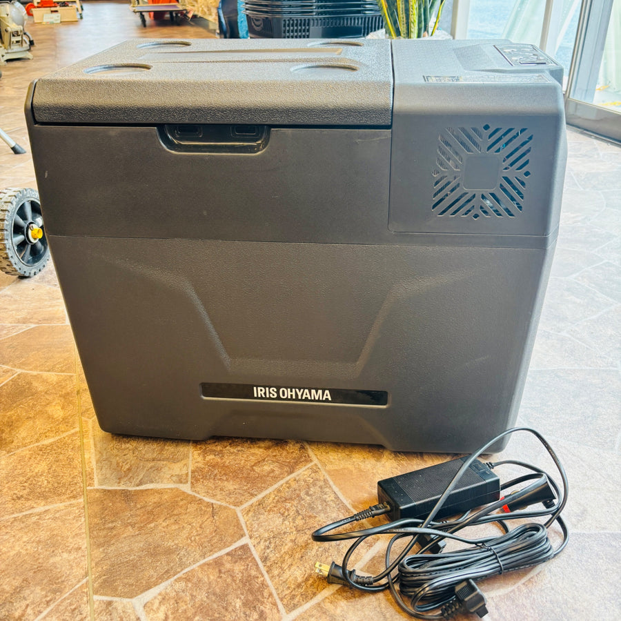 アイリスオーヤマ　ポータブル冷蔵冷凍庫　IPD-4A-B 【越谷店】