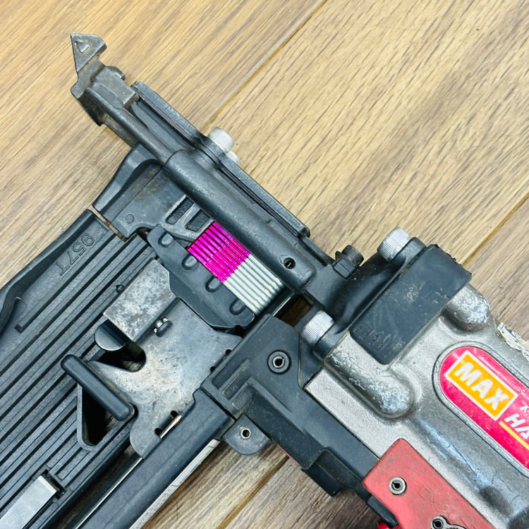マックス(MAX) 高圧 9mmフロアタッカー HA-57/957T フロア 本体のみ【蓮田店】