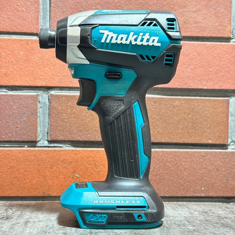 【商品説明欄必読】マキタ(makita) 充電式インパクトドライバー XDT13 【市川行徳店】