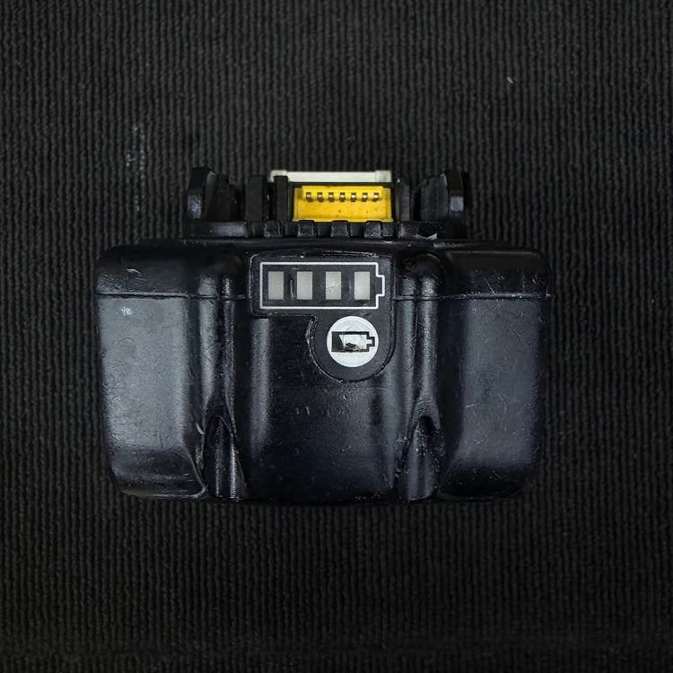 充電回数48回 純正品 リチウムイオンバッテリー 18V/6.0Ah BL1860B 【リライズ蓮田店】