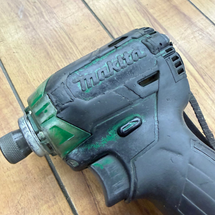 動作確認済み 14.4V コードレスインパクトドライバー TD137DZ 【リライズ蓮田店】