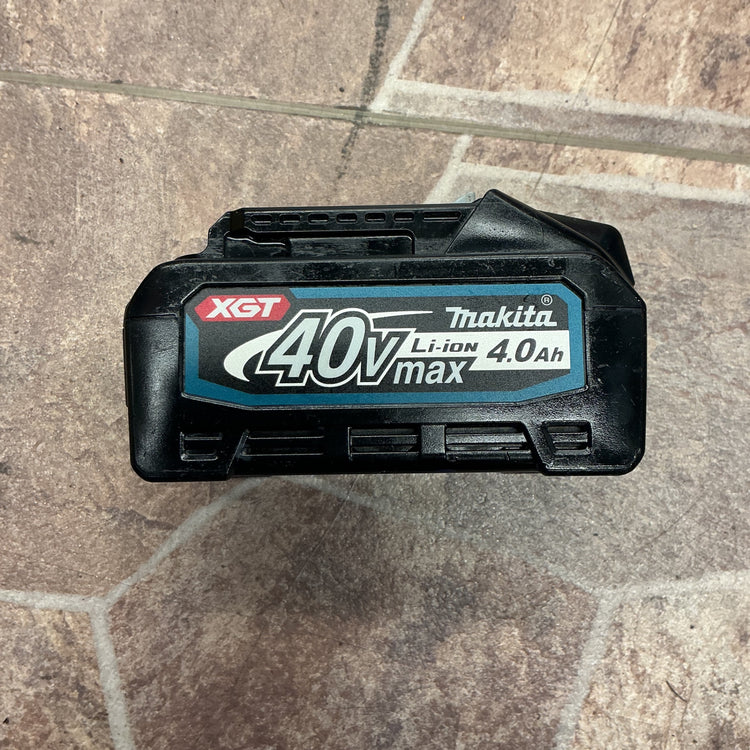 【中古・動作OK！】 マキタ makita 40Vmax リチウムイオンバッテリ BL4040 チェッカーにて詳細確認済み 【越谷店】
