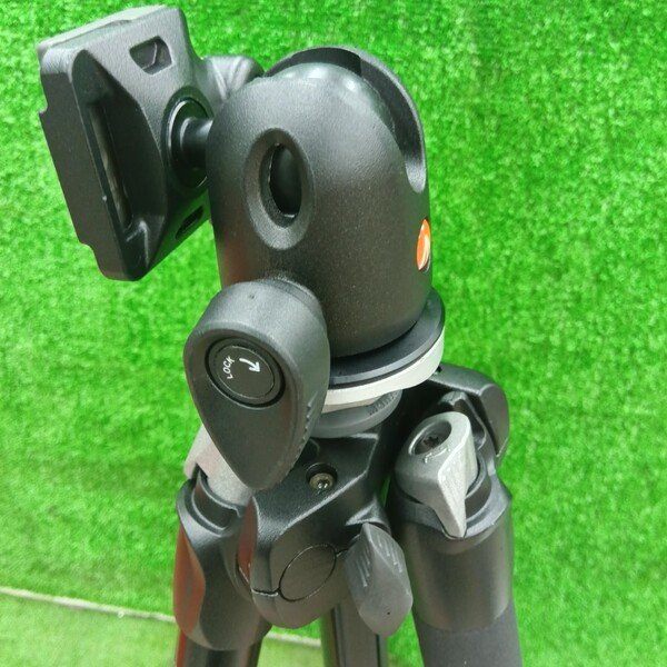 マンフロット MK294A3-A0RC2 三脚 【野田愛宕店】