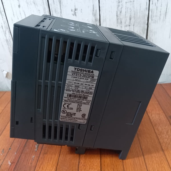 多機能小型インバーター VFS15-2022PM 【野田愛宕店】
