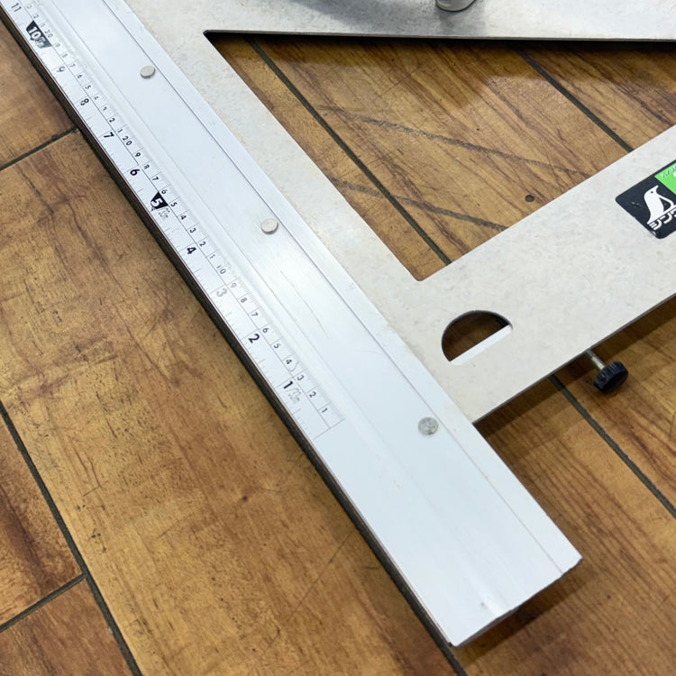 丸ノコガイド定規 エルアングル1m 併用目盛 左きき用 77807 【リライズ蓮田店】