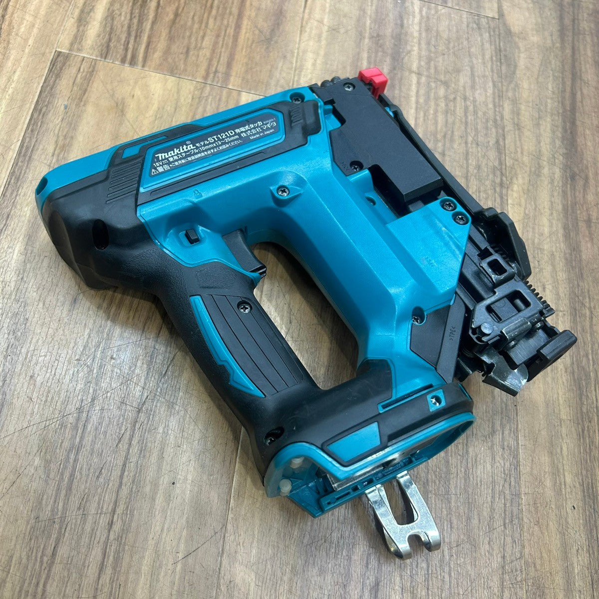 ◆マキタ(makita) コードレスタッカー ST121DZK 【船橋馬込店】
