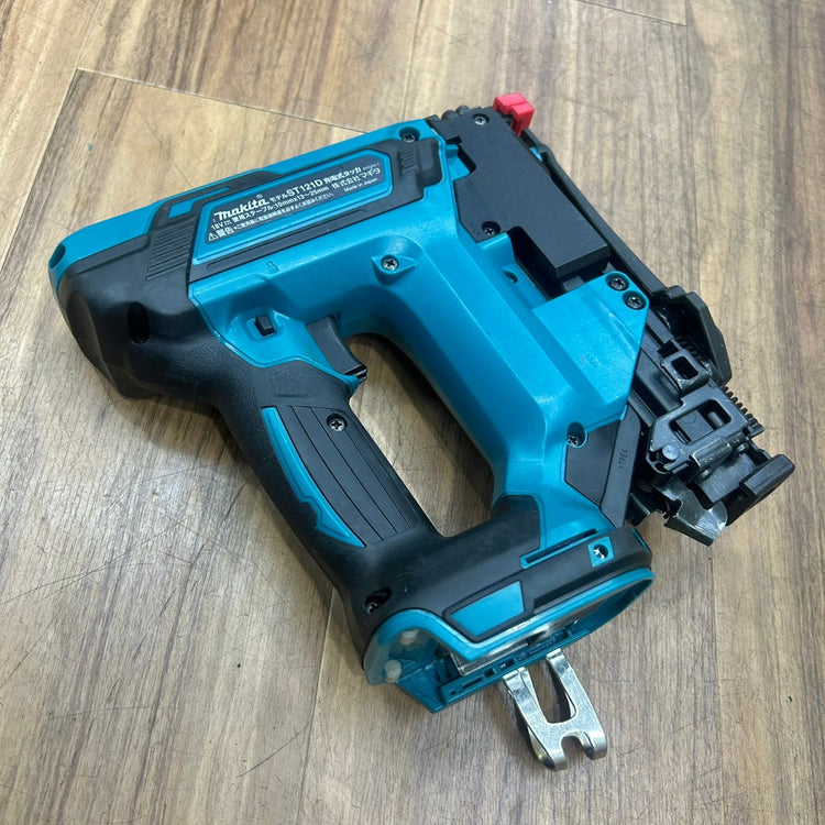 ◆マキタ(makita) コードレスタッカー ST121DZK 【船橋馬込店】