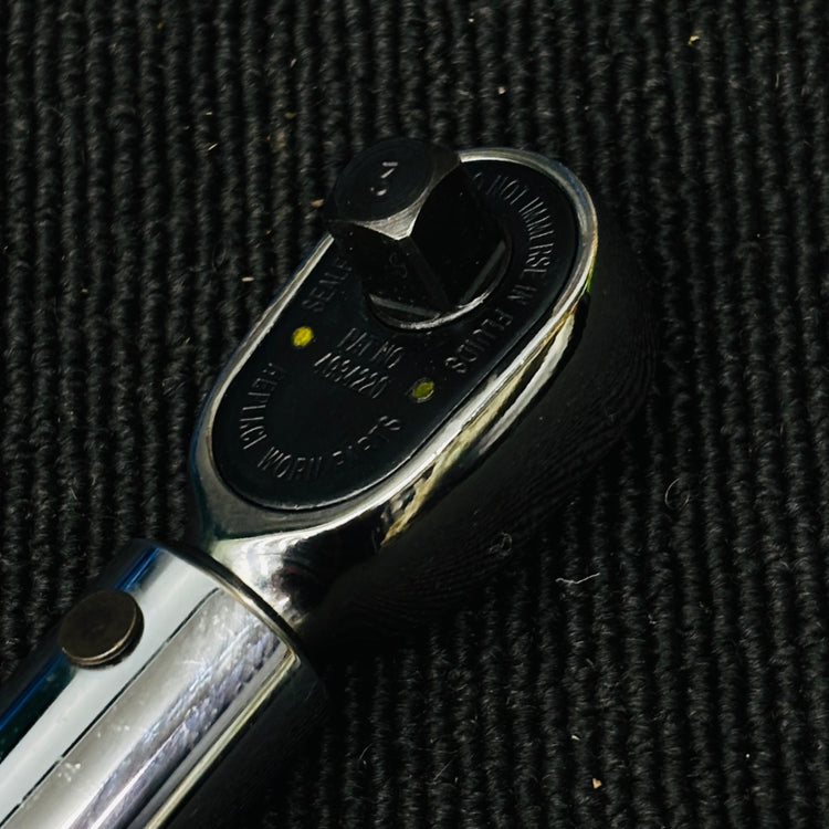 3/8sq(9.5mm) トルクレンチ QC2RN100 本体のみ【リライズ蓮田店】