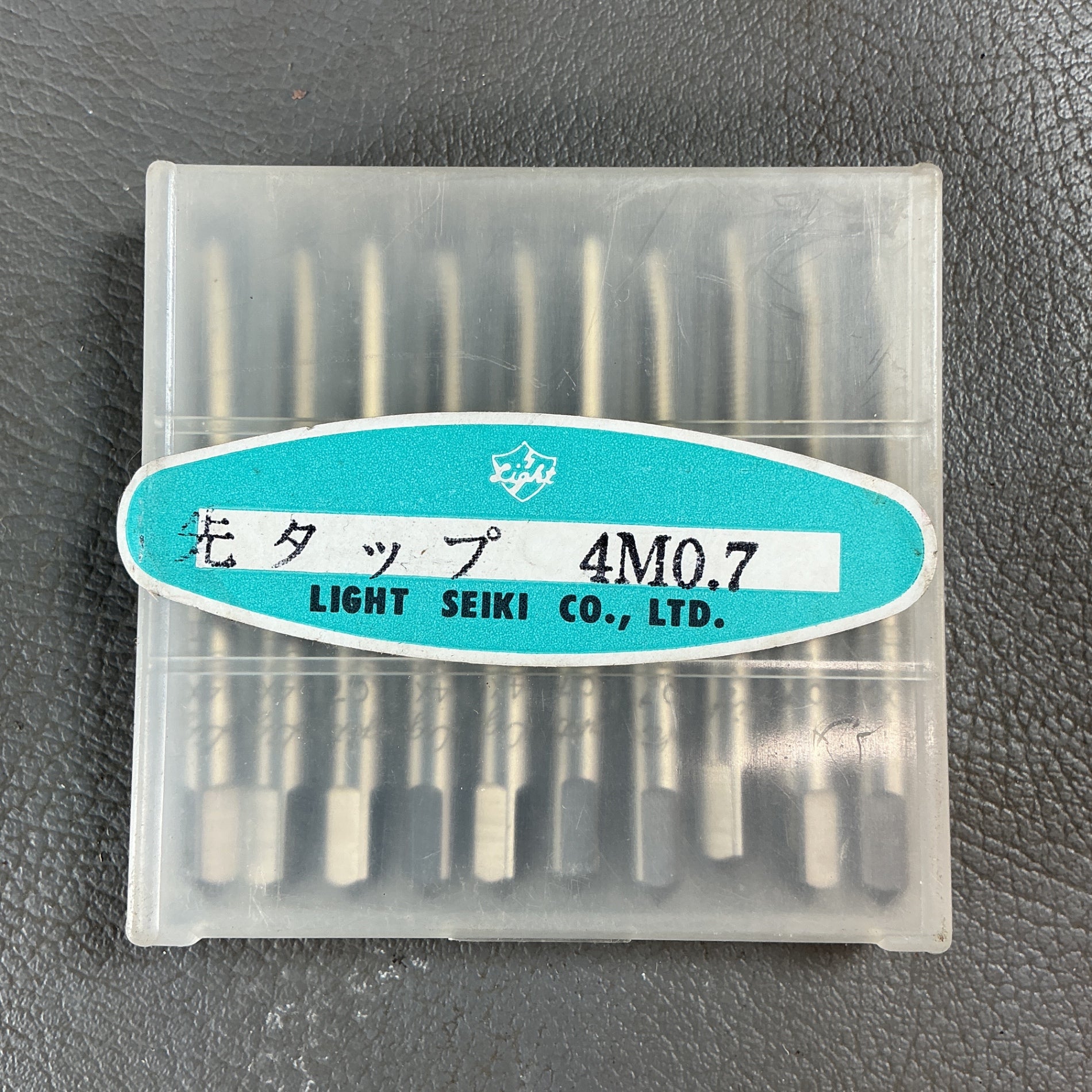 【未使用】ライト精機　ハンドタップ　先タップ　M4×0.7　2箱セット  【越谷店】