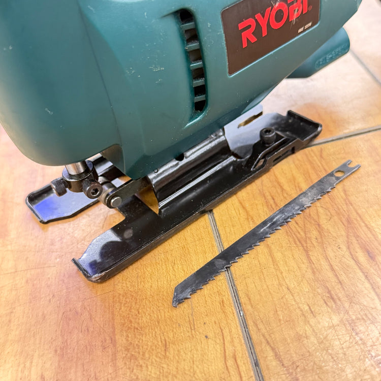 美品 ストローク動作良好 ジグソー MJ-300 ブレード1枚付属【リライズ蓮田店】