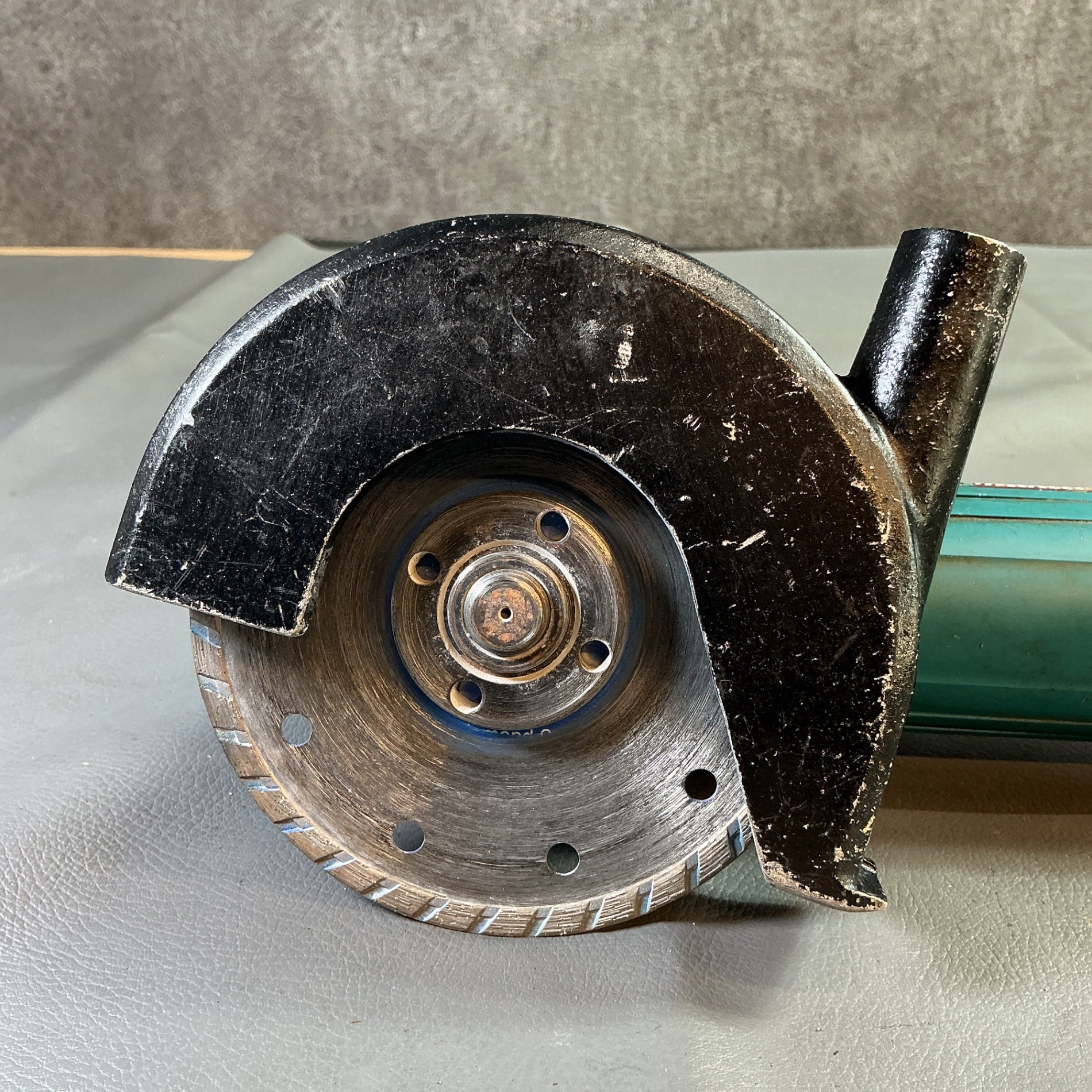 【中古】マキタ(makita) ディスクグラインダー 9535B  【越谷店】