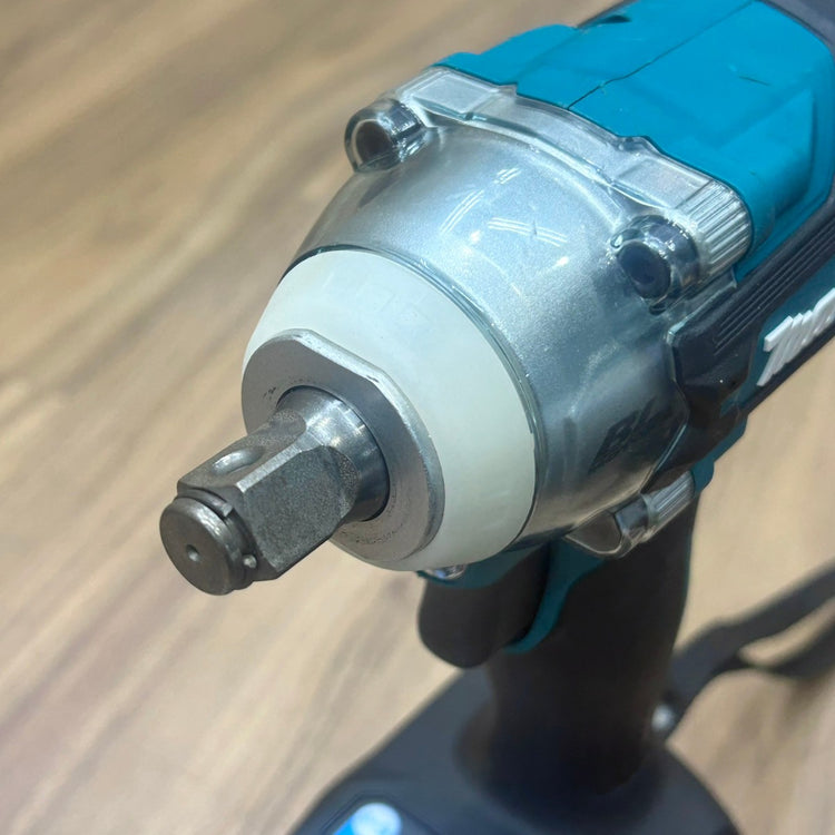 美品 マキタ (makita) 18V コードレスインパクトレンチ TW300DRGX 【船橋馬込店】