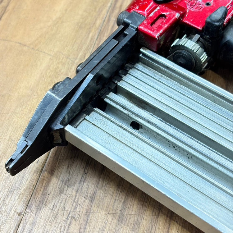 ◆マキタ(makita) 高圧フィニッシュネイラ AF550H 【船橋馬込店】