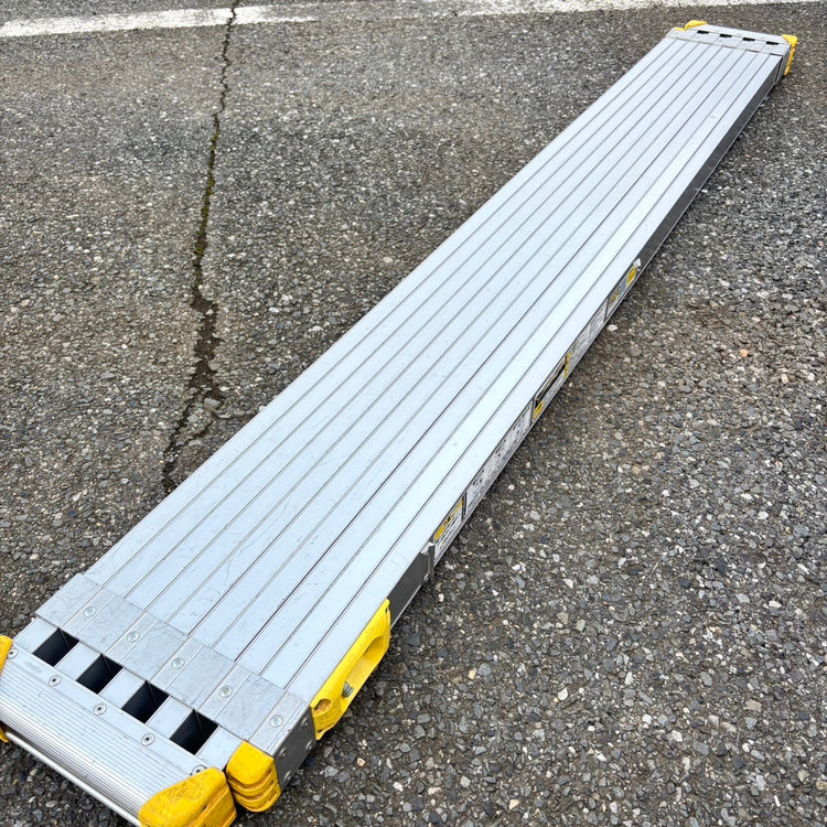 【店頭引取限定】アルインコ 伸縮式足場板 VSS-360NL ① 【船橋馬込店】