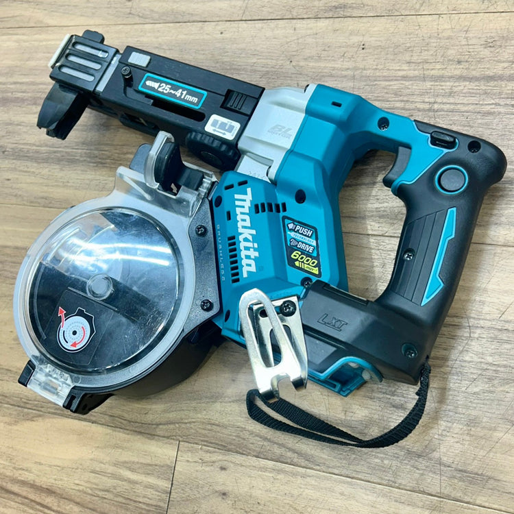 美品 マキタ (makita) 18V コードレスオートパックスクリュードライバー FR451DZ 本体のみ バッテリーアダプター BAP18 付き 【船橋馬込店】