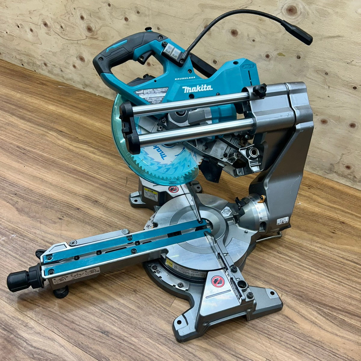 ◆マキタ(makita) コードレススライドマルノコ LS008GZ 【船橋馬込店】