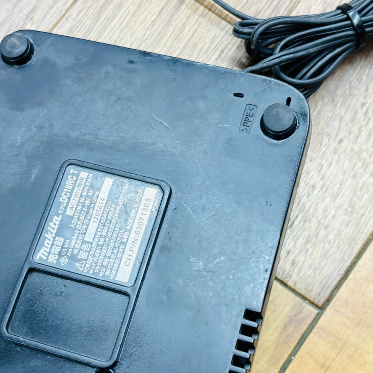 純正品 動作確認済み  急速充電器 DC18RC 【中古】 【蓮田店】