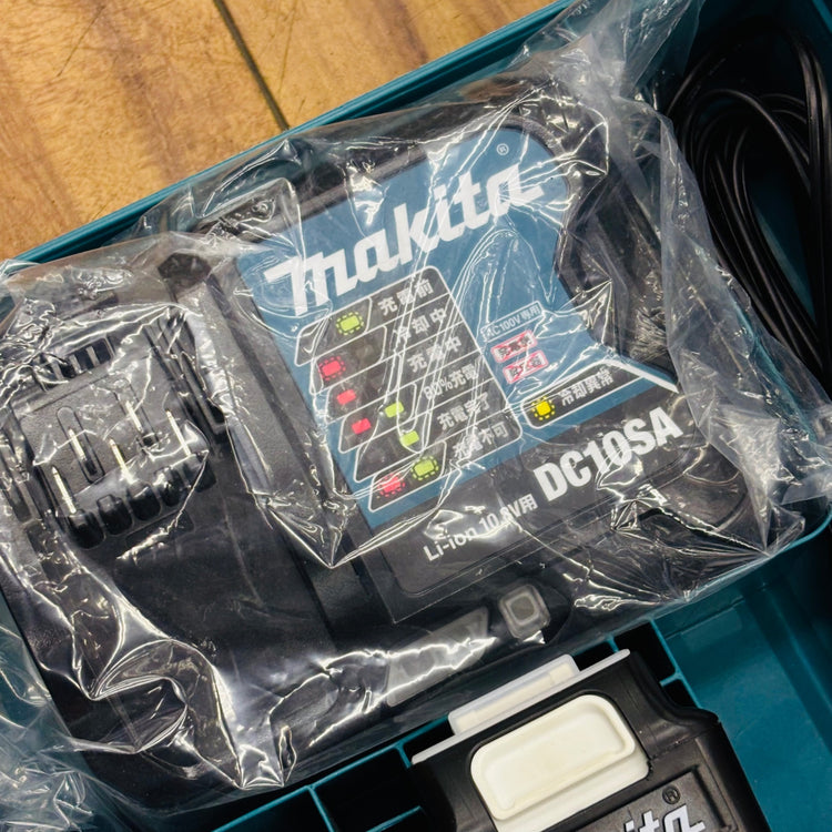 ほぼ使用感なし10.8v コードレスインパクトドライバー TD111DSMXB 【リライズ蓮田店】