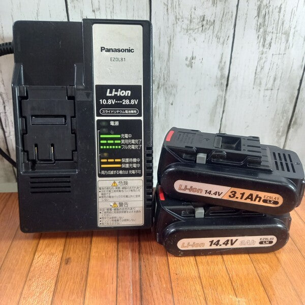 Panasonic(パナソニック) 工事用充電ライト14.4V/18V/21.6V EZ37C1 【野田愛宕店】