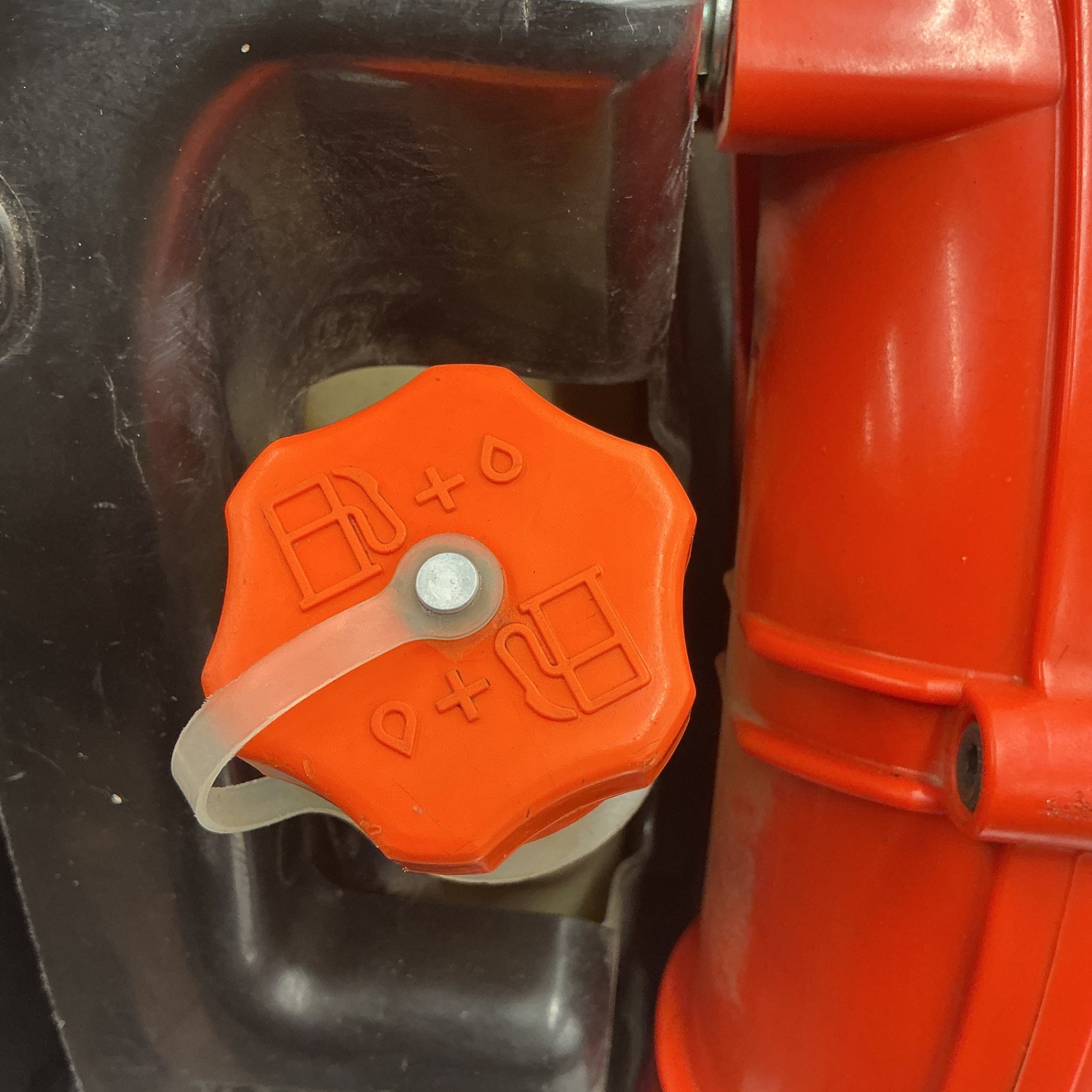 【中古】共立/KIORITZ 背負い式エンジンブロワー PB480  【越谷店】