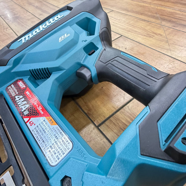 極美品  40V 4mm コードレスフロアタッカ ST003GZ 本体のみ【リライズ蓮田店】