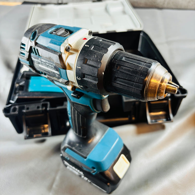 ◆マキタ(makita) コードレスドリルドライバー DF484DRGX 【越谷店】