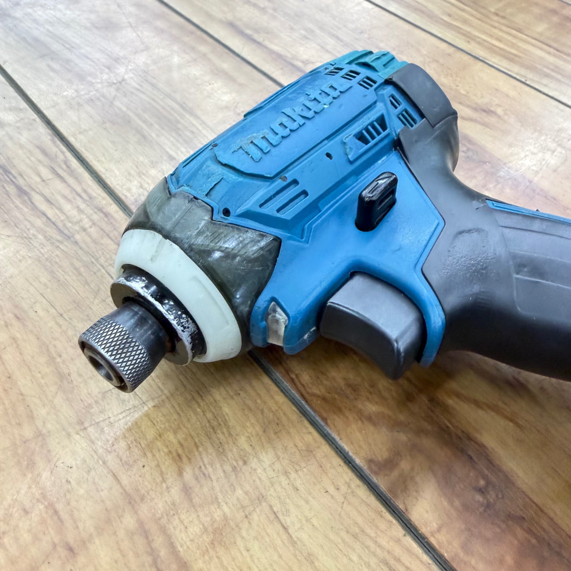 動作良好 18V コードレスインパクトドライバー TD149DZ 【リライズ蓮田店】