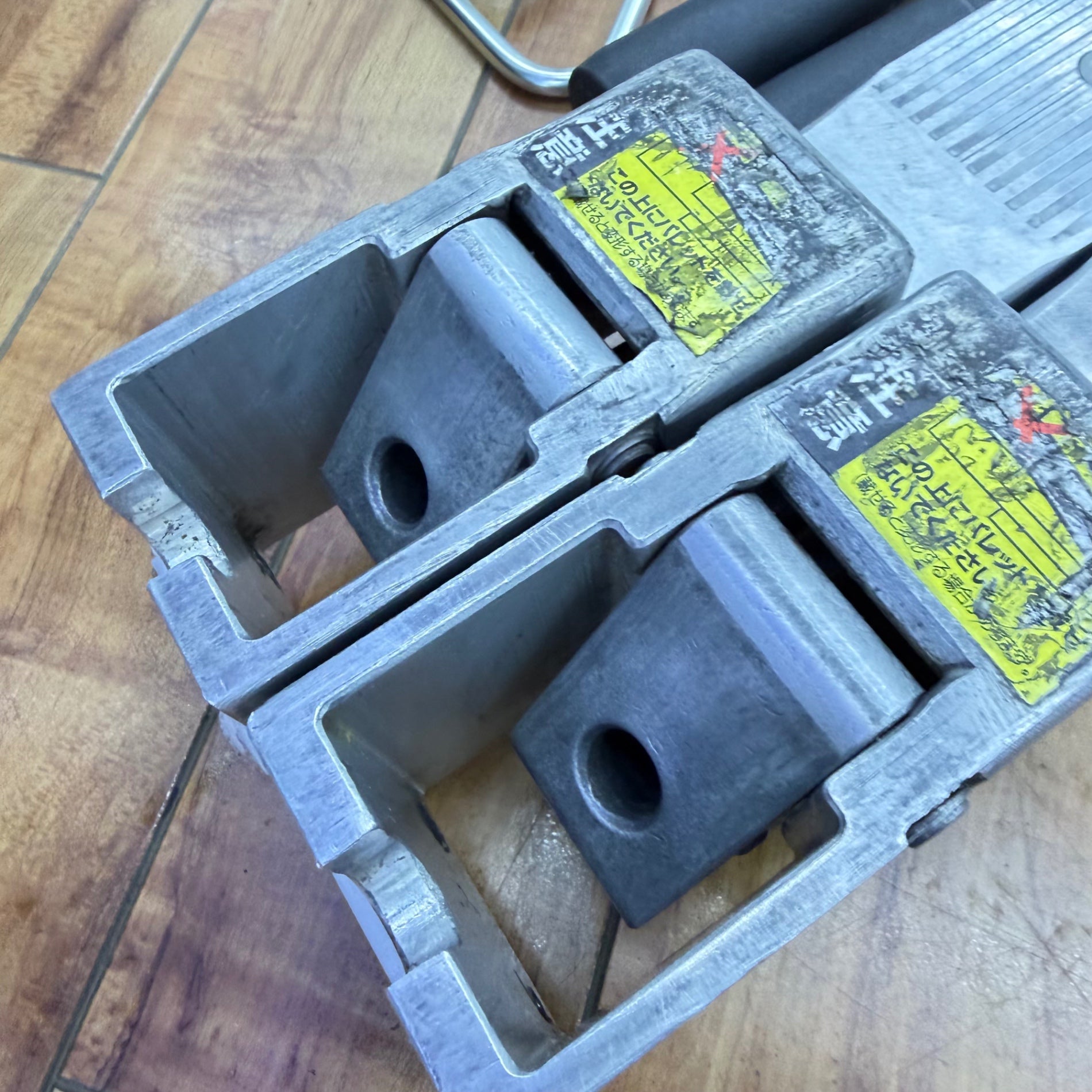 程度良好 パレット積載部長さ1178mm ライトスライダー LSD-H-1200 耐荷重1.5t【リライズ蓮田店】