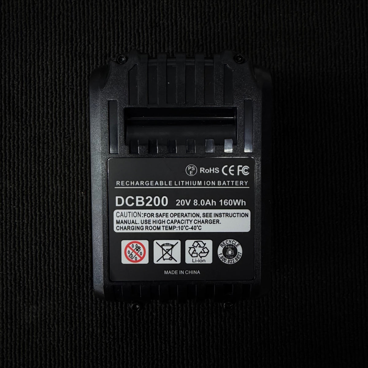 極美品 互換バッテリー(20V/8Ah) DCB200 【リライズ蓮田店】