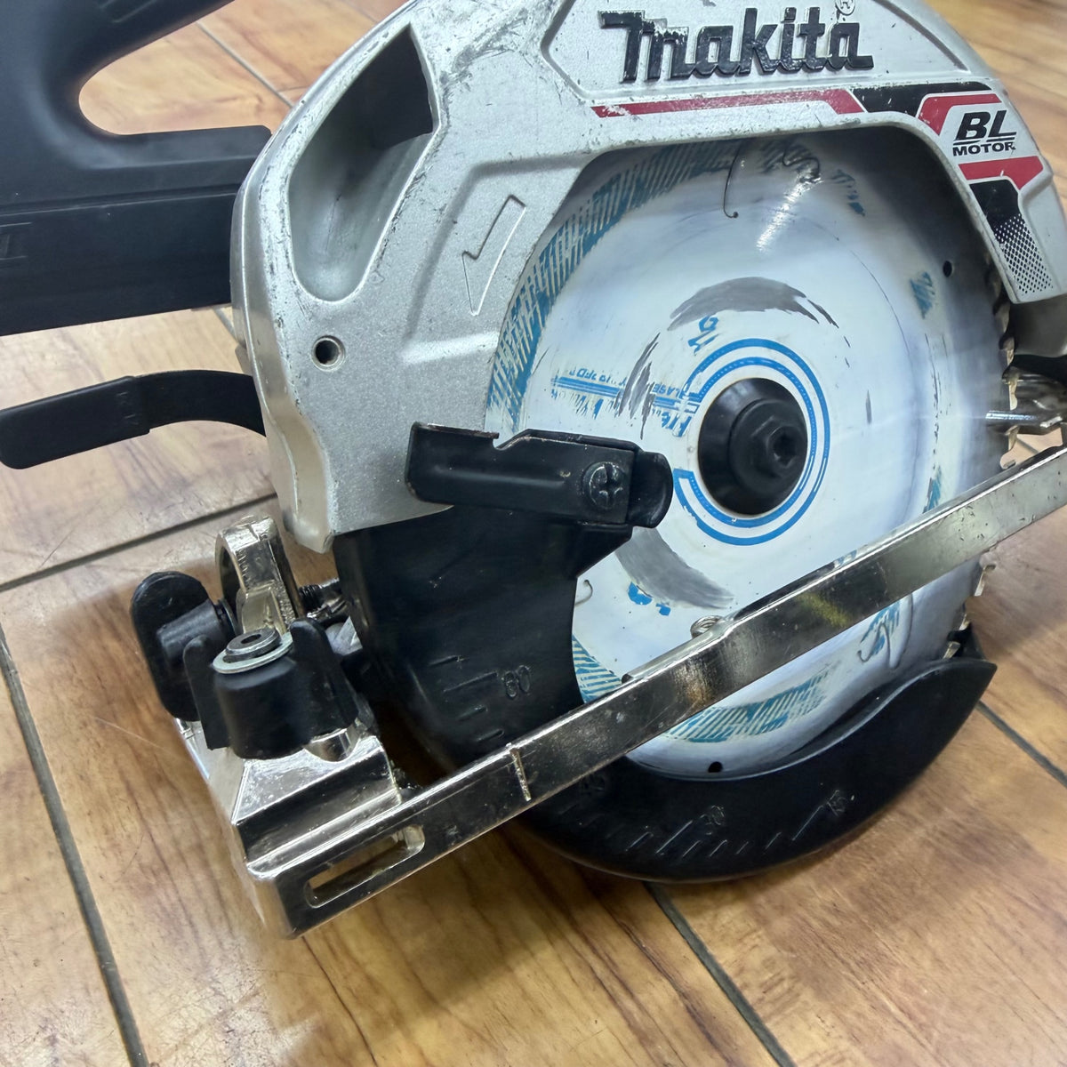 回転動作良好 18V 165mm コードレス丸のこ HS631DZ 【リライズ蓮田店】