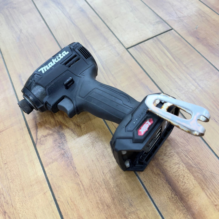 マキタ(makita) 40Vmaxコードレスインパクトドライバー TD002GZB 【リライズ蓮田店】