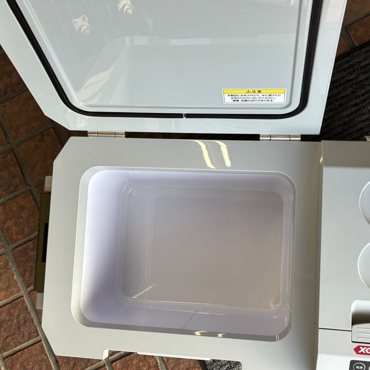 コードレス冷温庫 CW001GZO 【市川行徳店】