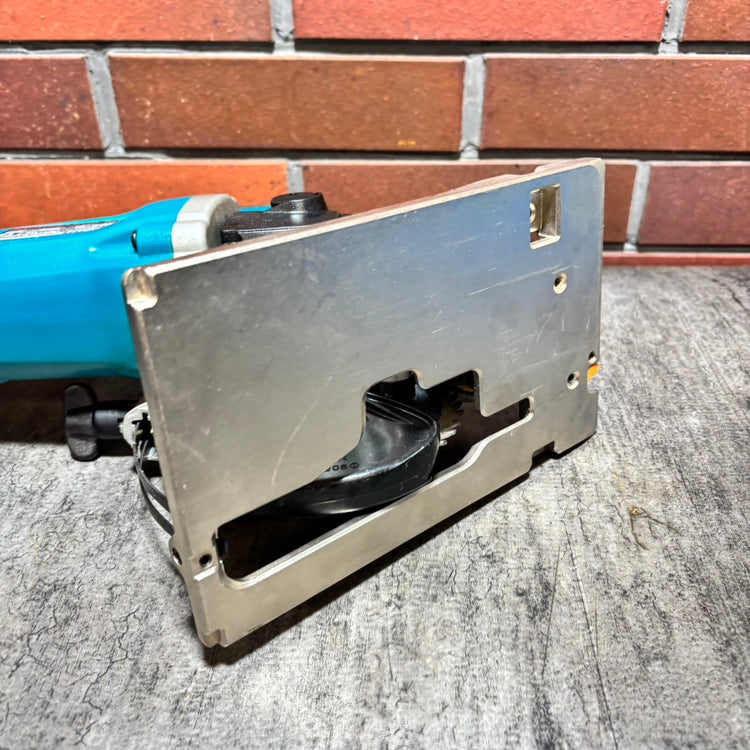 ◆マキタ(makita) 125mm内装直角マルノコ 5210L 【市川行徳店】