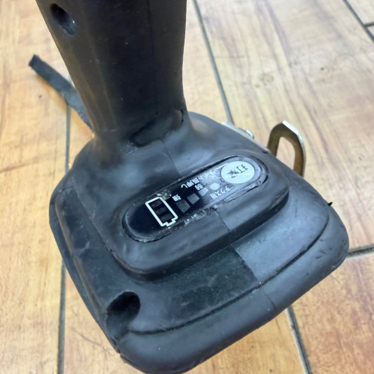 動作確認済み 14.4V コードレスインパクトドライバー TD137DZ 【リライズ蓮田店】