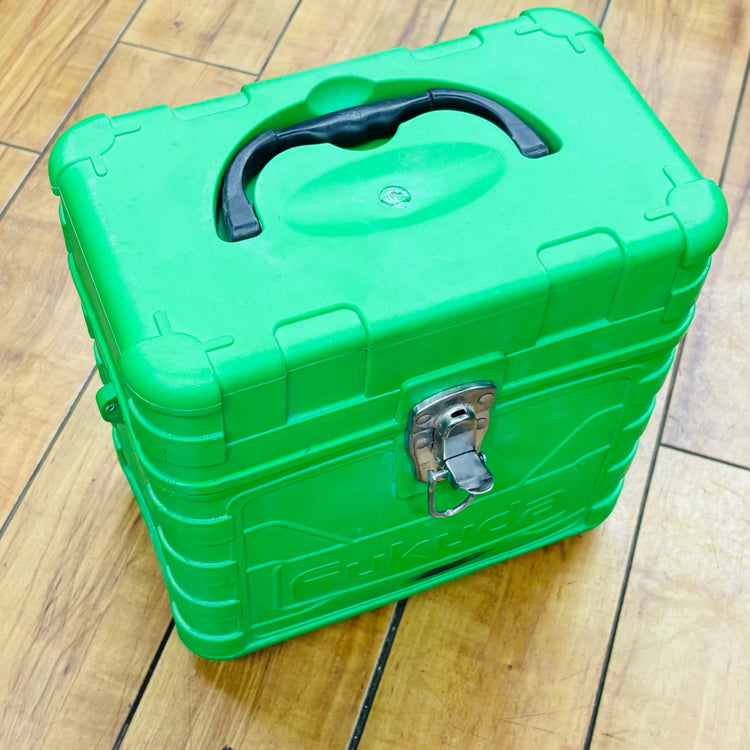 グリーンレーザー墨出し器 EK-468GJ 【リライズ蓮田店】