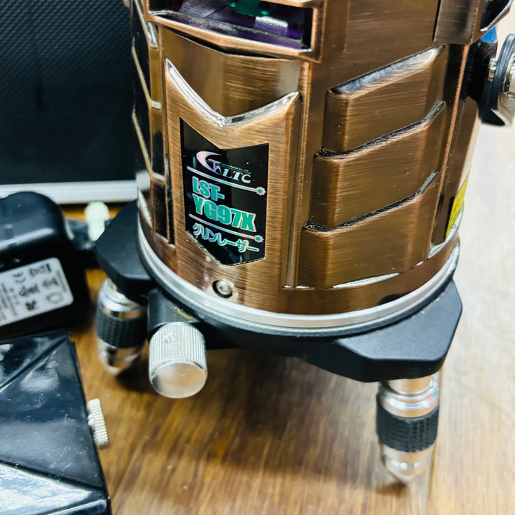 動作確認済 電子制御グリーンラインレーザー LST-YG97X 受光器無【リライズ蓮田店】