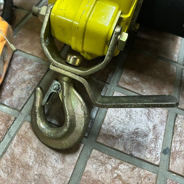 ベビーホイスト 180kg 30m BH-830