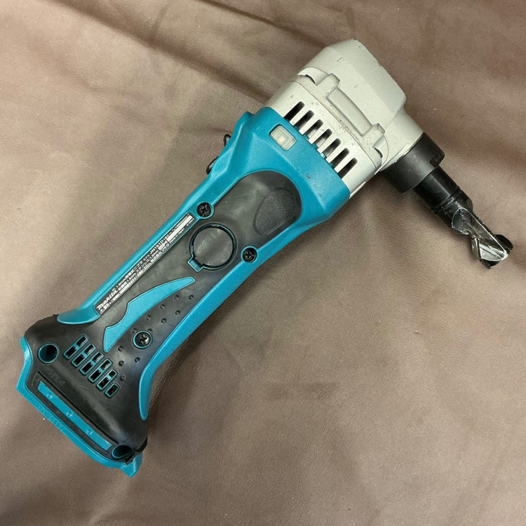 【中古・動作良好！】 マキタ makita 1.6mm 充電式ニブラ JN161DZ 18Vモデル 本体のみ 【越谷店】