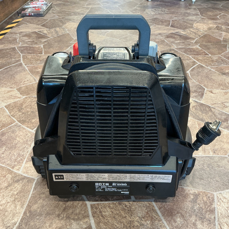 【中古】 日立 HITACHI 8Lモデル エアコンプレッサ EC1245H2(TN) セキュリティ無しモデル 汚れあり 【越谷店】