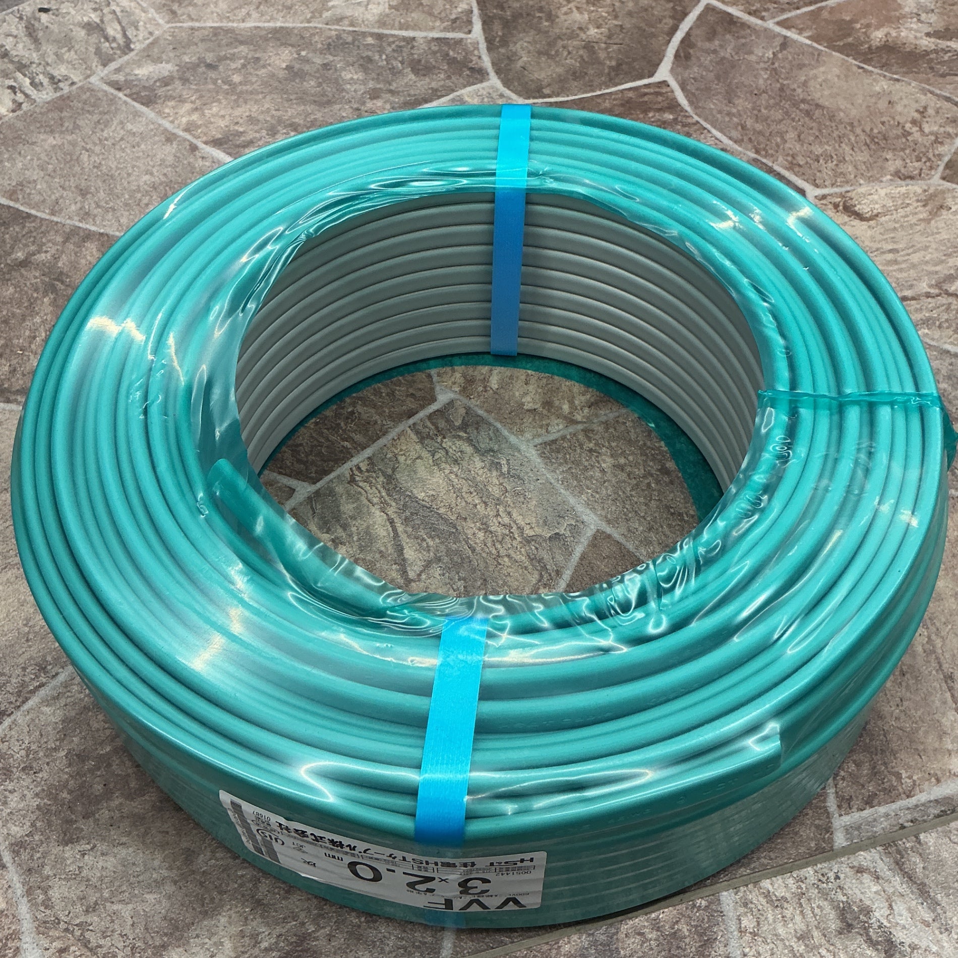 【未使用】 住電日立 VVF203 VVFケーブル 3×2.0mm(黒白赤)灰 100m巻 1巻 【越谷店】