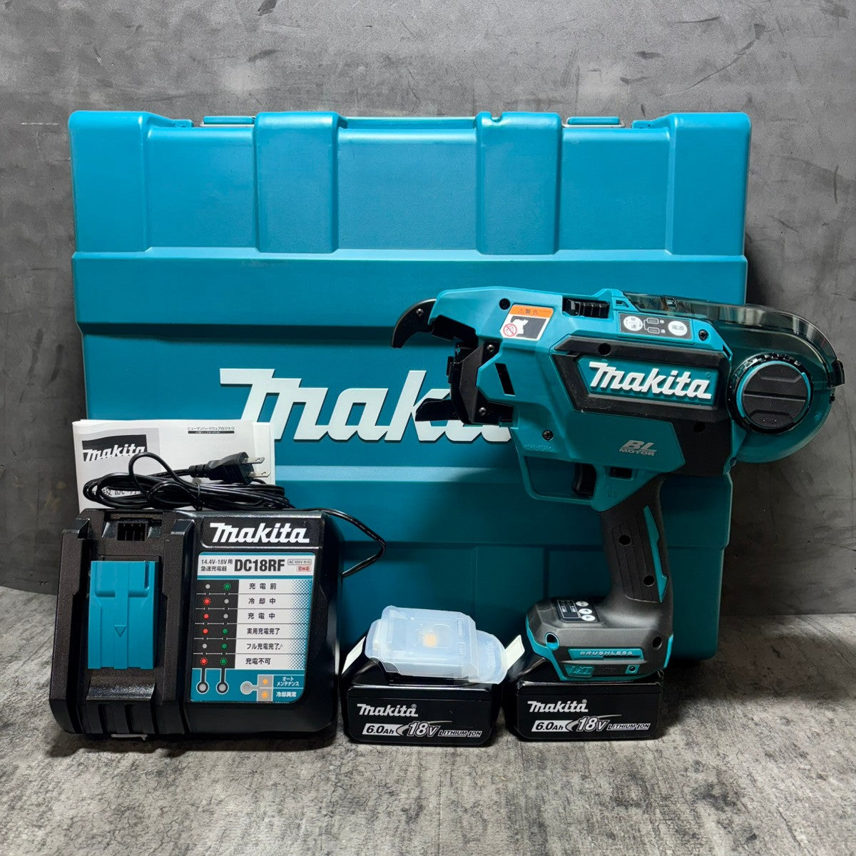 ◆マキタ(makita) コードレス鉄筋結束機 リバータイア TR180DRGX 【市川行徳店】